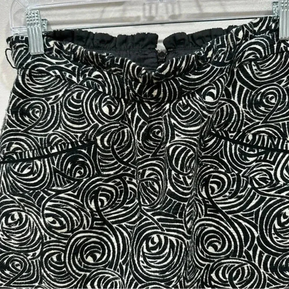 Anthropologie elevenses printed skirt 4 - Picture 3 of 10